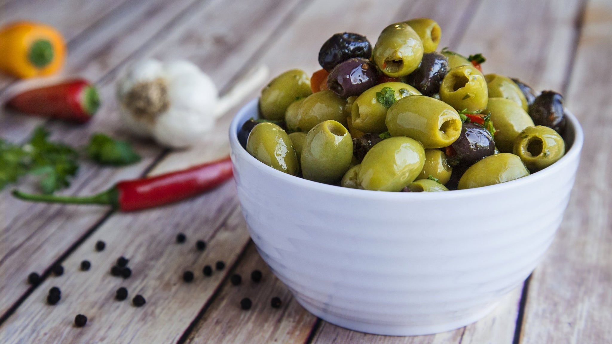 Sapori D'Italia Fresh Olives | Buy Online | Contino Foods